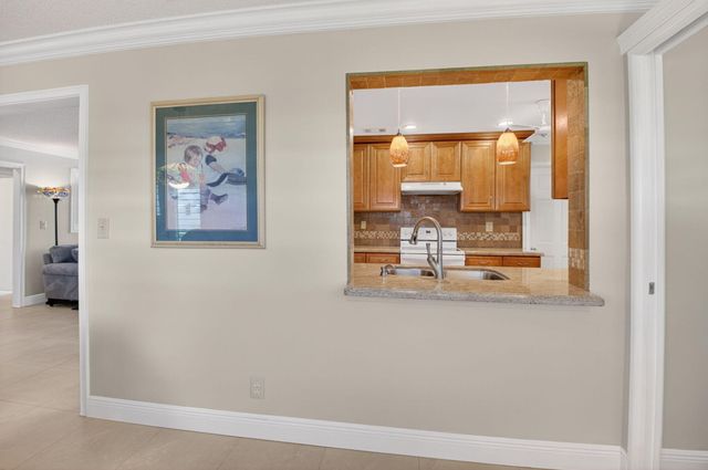 1709 SW 20th Street, Boynton Beach, FL 33426