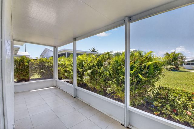 1709 SW 20th Street, Boynton Beach, FL 33426