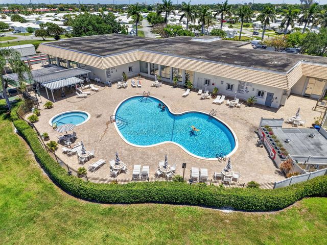 1709 SW 20th Street, Boynton Beach, FL 33426