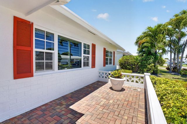 1709 SW 20th Street, Boynton Beach, FL 33426