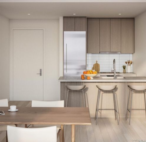 131-02B 40TH Road 8T, Flushing, NY 11354