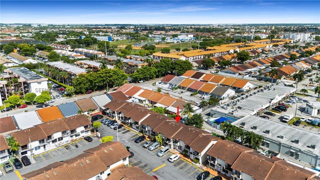 2093 W 54th Ter 38, Hialeah, FL 33016