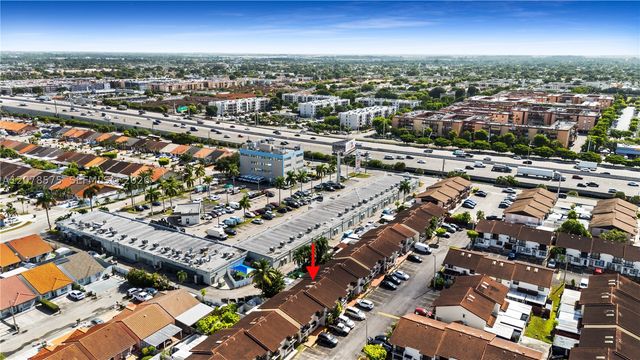 2093 W 54th Ter 38, Hialeah, FL 33016