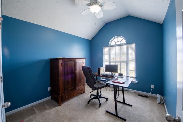 601 Fall Creek Dr, Murfreesboro, TN 37129