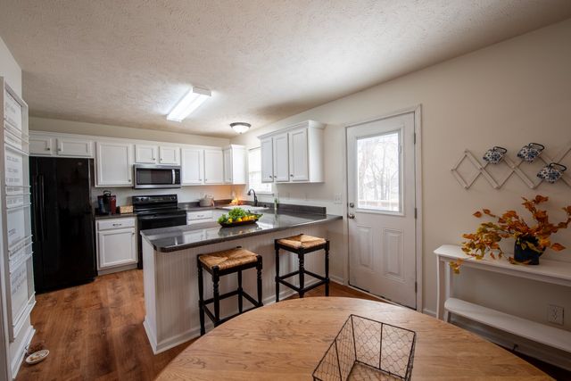 601 Fall Creek Dr, Murfreesboro, TN 37129