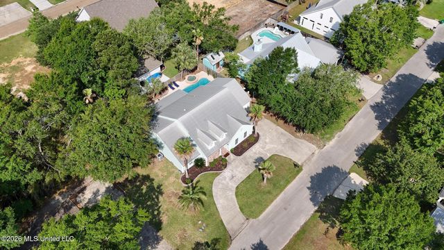 179 Blue Heron Cove, Waveland, MS 39576