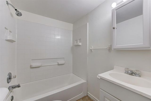 405 N Park Place, Guthrie, OK 73044