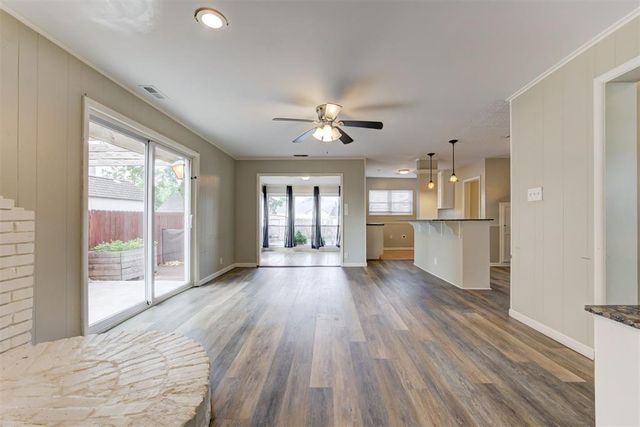 405 N Park Place, Guthrie, OK 73044