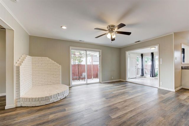 405 N Park Place, Guthrie, OK 73044