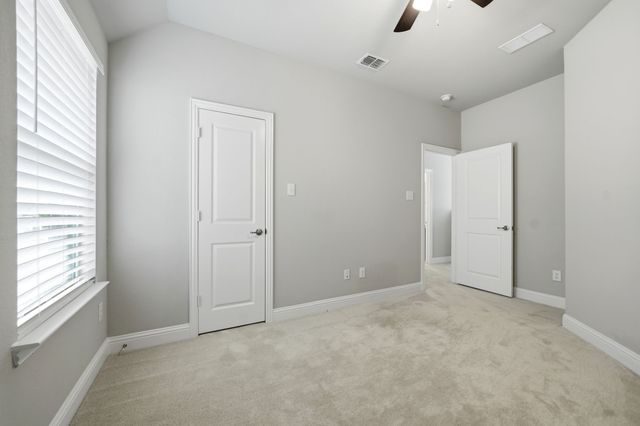 11724 Toppell Trail, Fort Worth, TX 76052