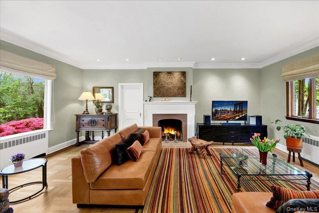 184 Commonwealth Avenue, Mount Vernon, NY 10552