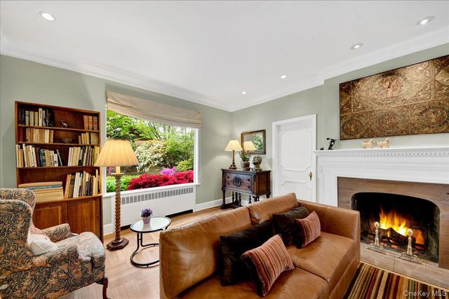 184 Commonwealth Avenue, Mount Vernon, NY 10552