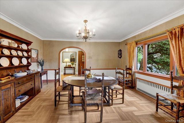 184 Commonwealth Avenue, Mount Vernon, NY 10552