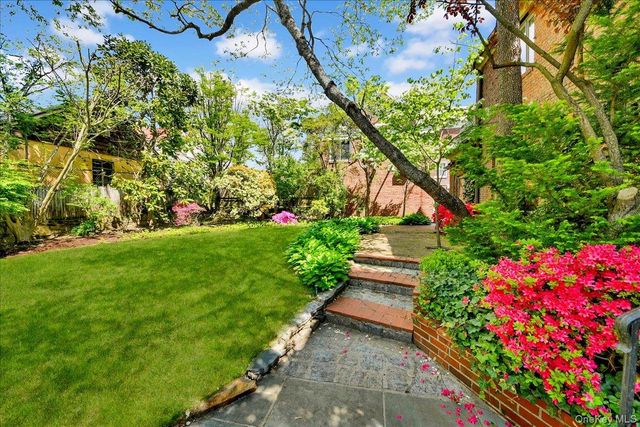 184 Commonwealth Avenue, Mount Vernon, NY 10552