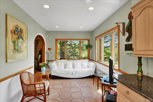 184 Commonwealth Avenue, Mount Vernon, NY 10552