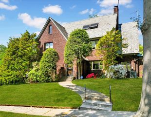 184 Commonwealth Avenue, Mount Vernon, NY 10552