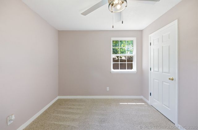 1506 Clayton Drive, Tahlequah, OK 74464