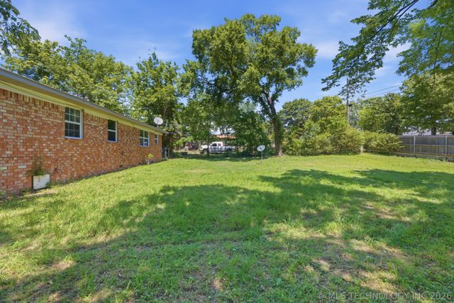 1506 Clayton Drive, Tahlequah, OK 74464
