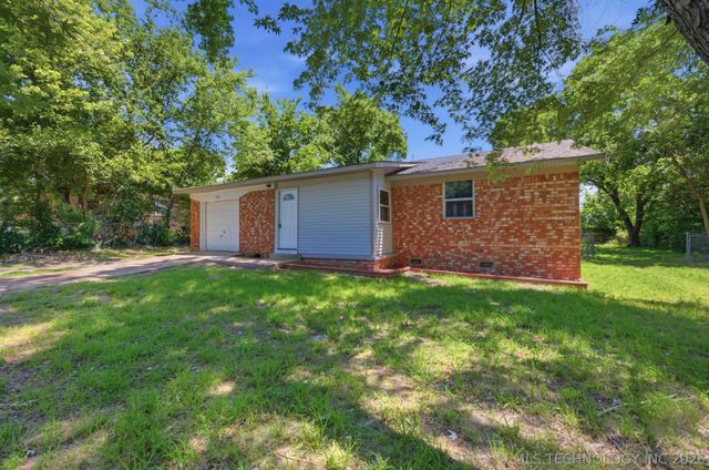1506 Clayton Drive, Tahlequah, OK 74464