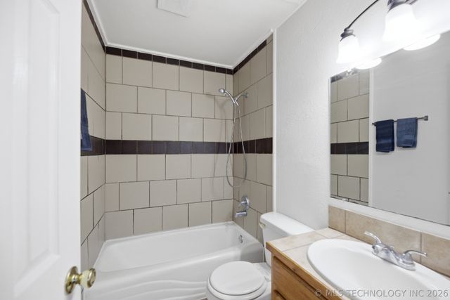 1506 Clayton Drive, Tahlequah, OK 74464