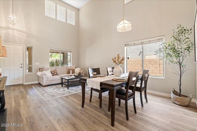 1852 N DESERT WILLOW Street, Casa Grande, AZ 85122