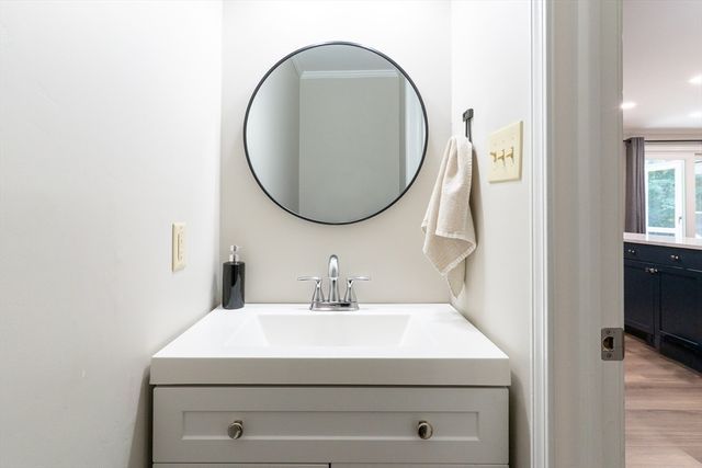 283 Adams Road, Oakham, MA 01068