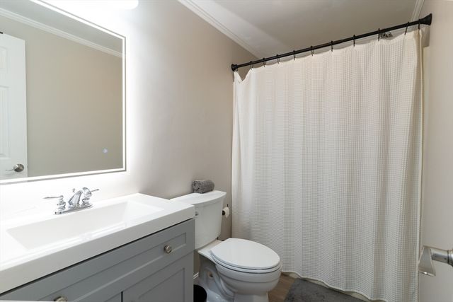 283 Adams Road, Oakham, MA 01068