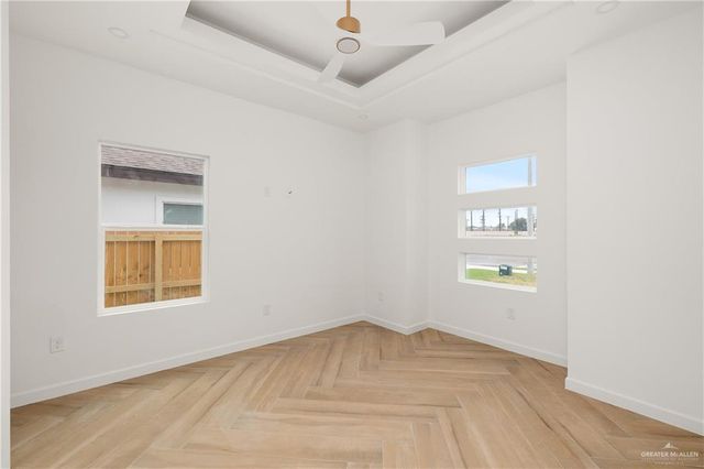 2220 N Revolution Street, Edinburg, TX 78541