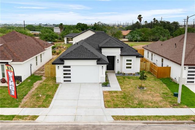 2220 N Revolution Street, Edinburg, TX 78541