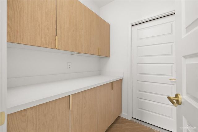 2220 N Revolution Street, Edinburg, TX 78541