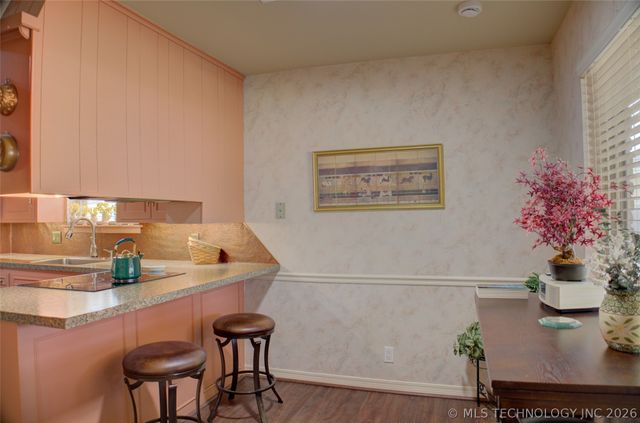 7249 E 57th Street, Tulsa, OK 74145