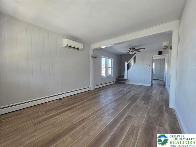 12 Craigie Street, Palmer Twp, PA 18045