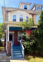 1521 HAMILTON AVE, Trenton, NJ 08629