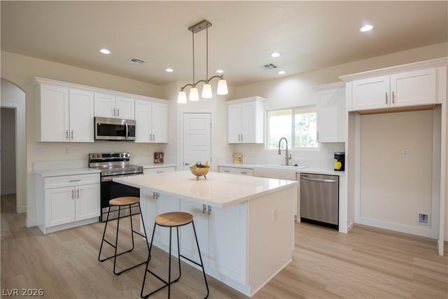 661 Antelope Avenue, Pahrump, NV 89060