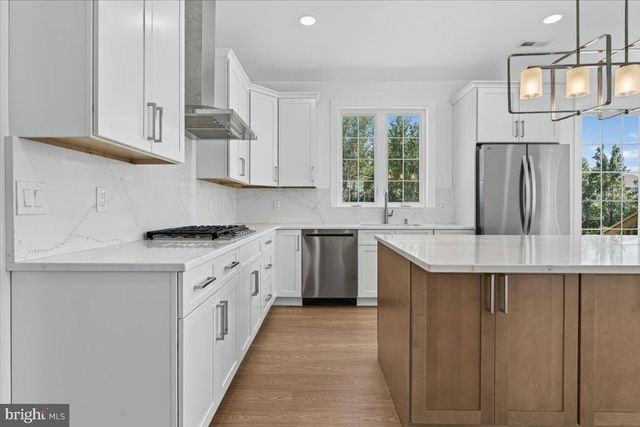 322 PENNINGTON ROCKY RD, Pennington, NJ 08534