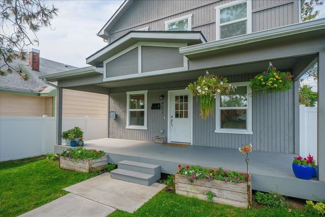 4621 N Whitehouse St, Spokane, WA 99205