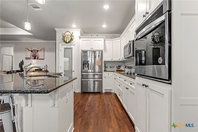 108 Hatter Drive, Moody, TX 76557