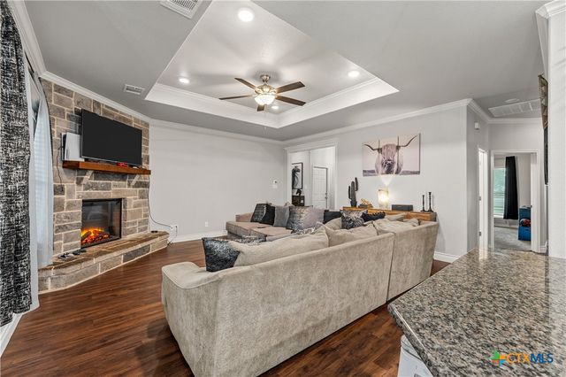 108 Hatter Drive, Moody, TX 76557