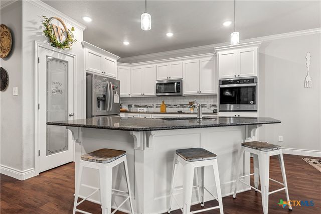 108 Hatter Drive, Moody, TX 76557