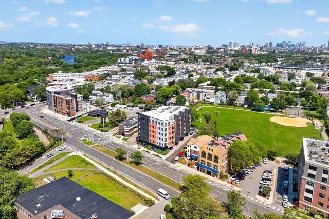 50 Leo M Birmingham 302, Boston, MA 02135