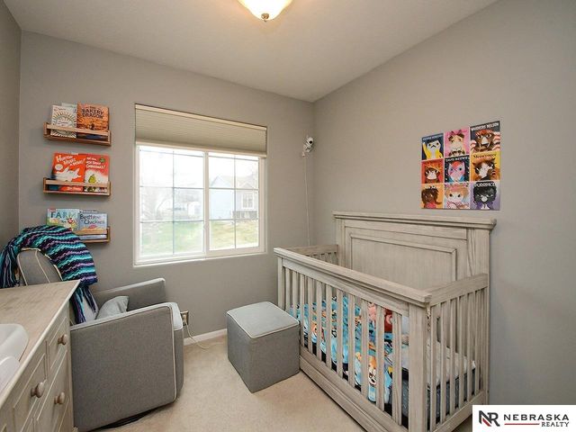 17106 Taylor Street, Omaha, NE 68116