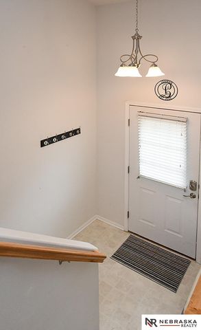 17106 Taylor Street, Omaha, NE 68116