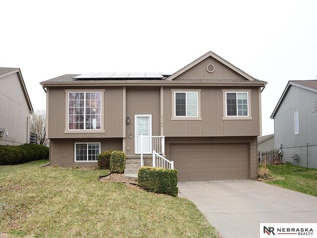 17106 Taylor Street, Omaha, NE 68116