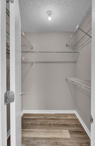 1530 Fort Johnson Road 1e, Charleston, SC 29412