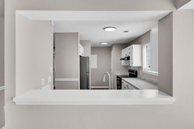 1530 Fort Johnson Road 1e, Charleston, SC 29412