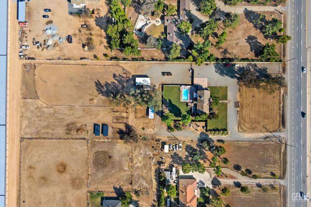 34378 7th Standard Road, Bakersfield, CA 93314