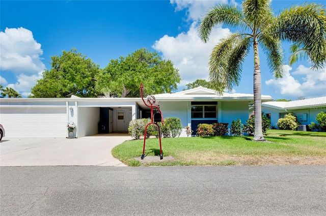 1350 STAFFORD LANE 1422, Sarasota, FL 34232