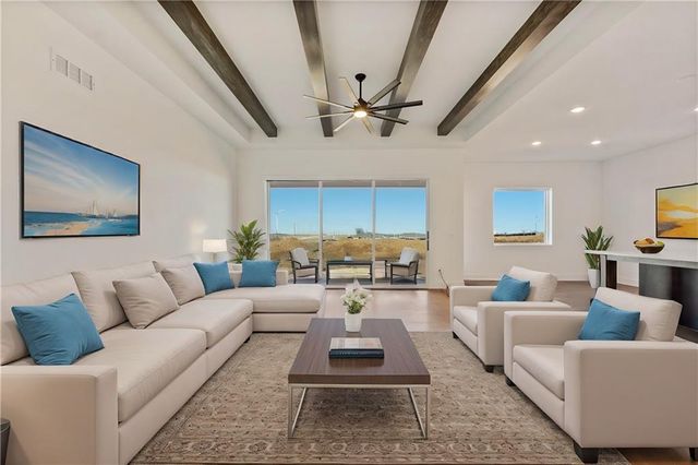 1475 N 163rd Street, Basehor, KS 66007