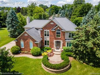 3812 Kossuth Road, Lake Orion, MI 48360