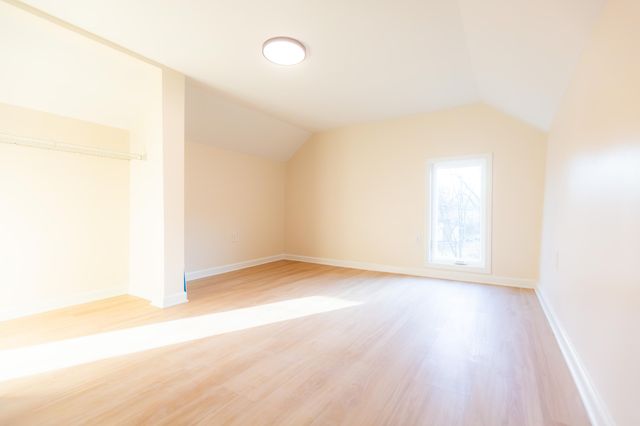 942 Hawkins - Cummins Road, Paris, KY 40361